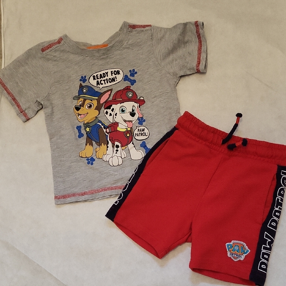 Nickelodeon Paw Patrol tee shirt with matching shorts